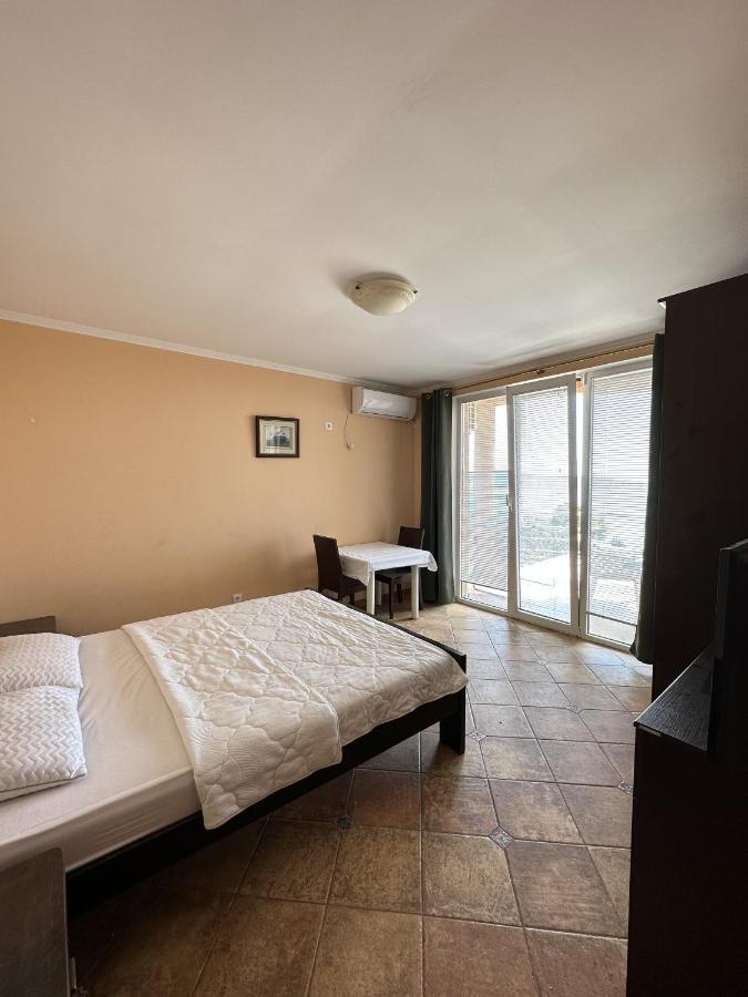 Apartment Villa Elena Bar Luaran gambar