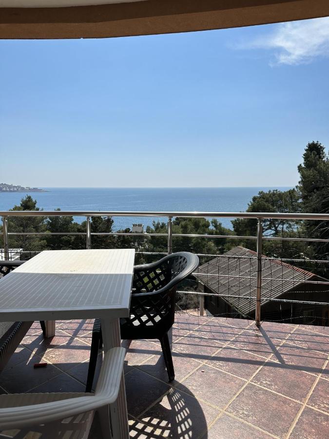 Apartment Villa Elena Bar Luaran gambar